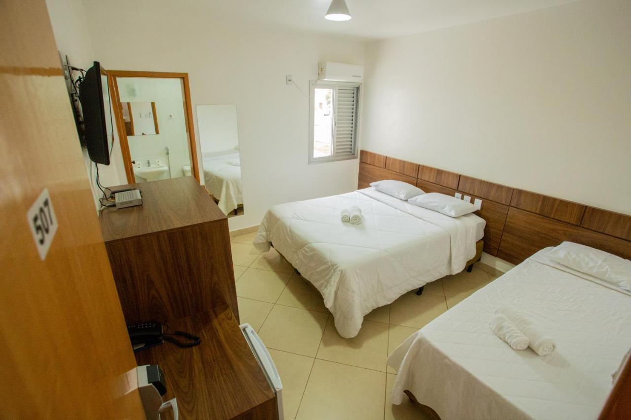 Carlton Plaza Torre Hotell Araxá Eksteriør bilde